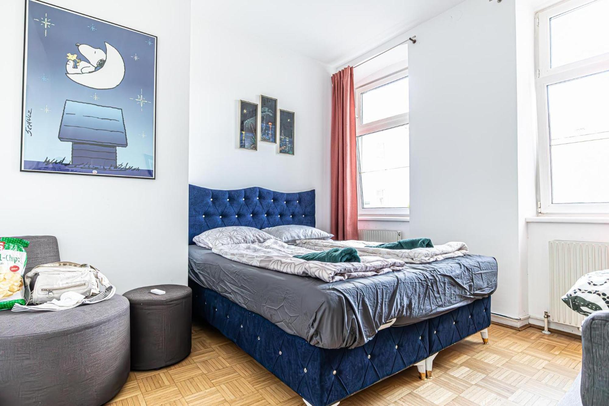 Near Schoenbrunn - Economy Rooms In Shared Apartment At Meidling Train Station ウィーン エクステリア 写真